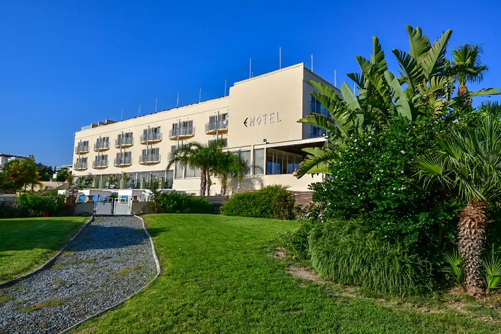E HOTEL SPA AND RESORT